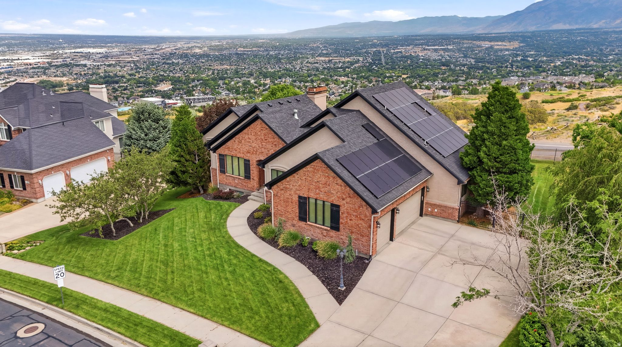 DRAPER HEIGHTS - Residential