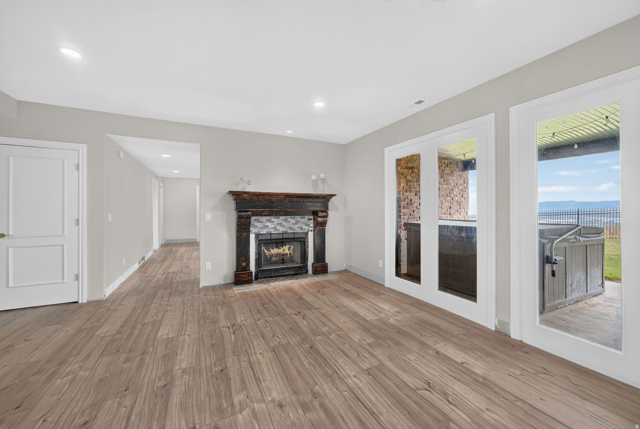 DRAPER HEIGHTS - Residential