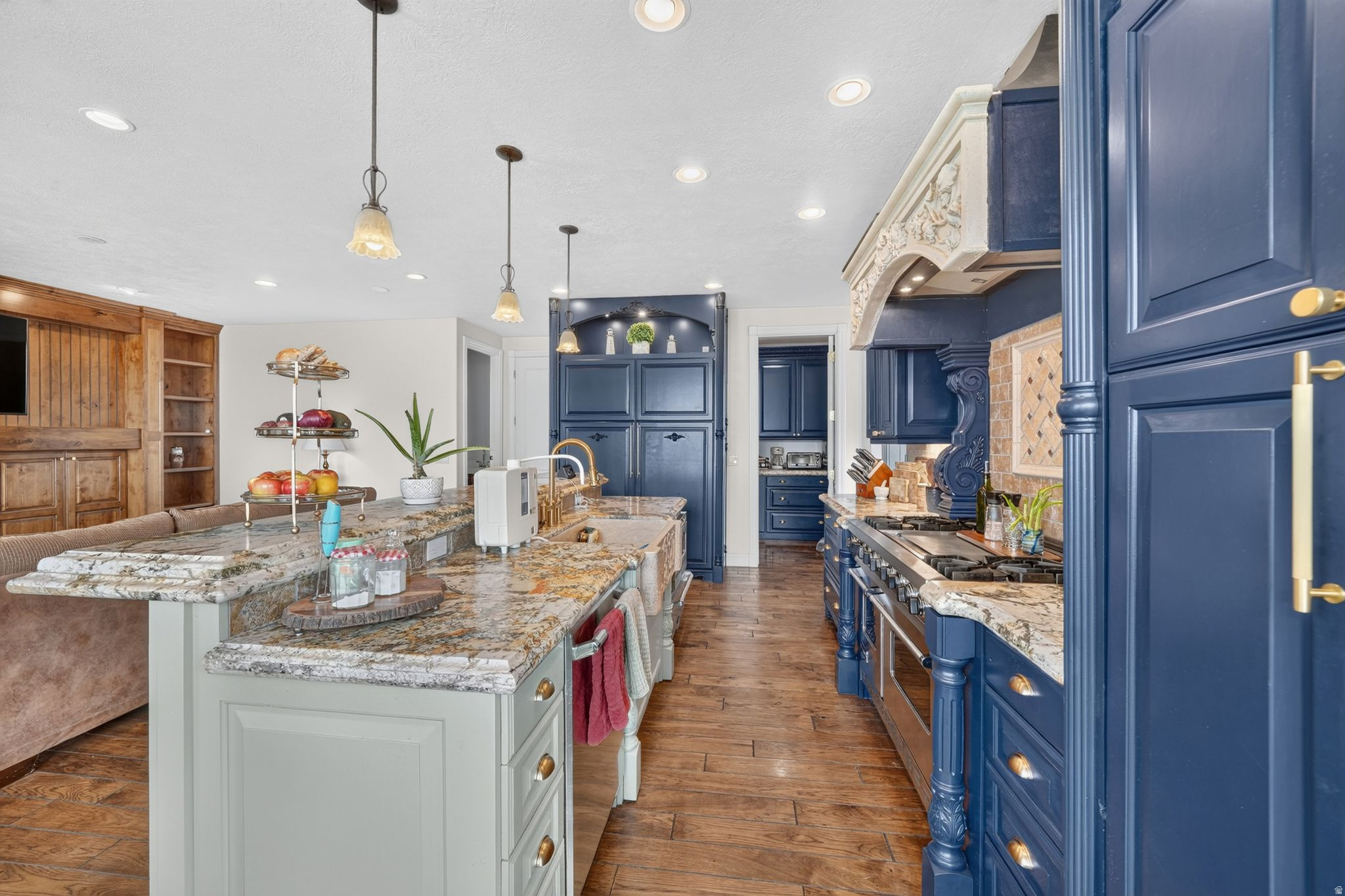 DRAPER HEIGHTS - Residential