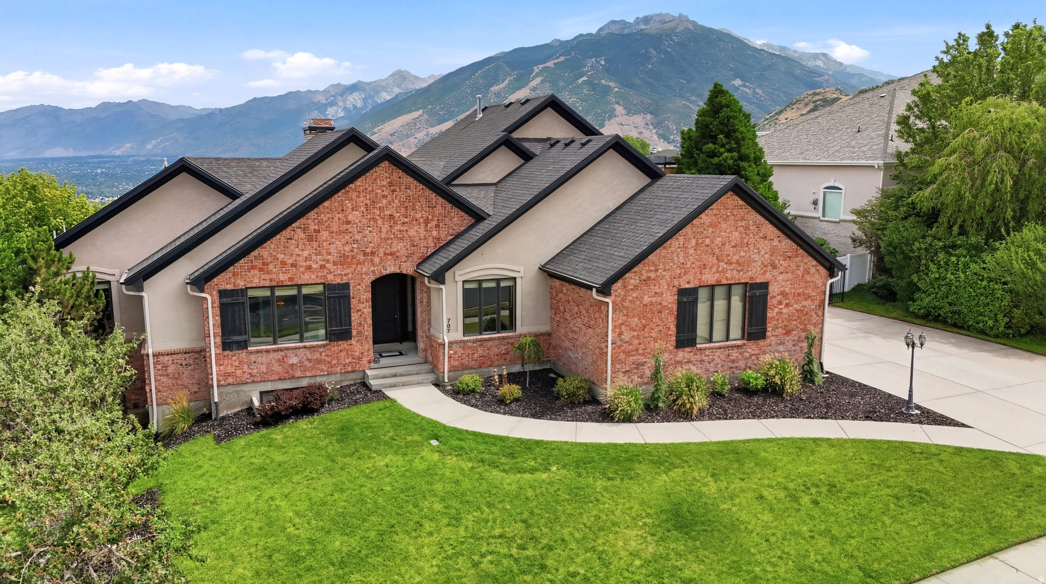 DRAPER HEIGHTS - Residential