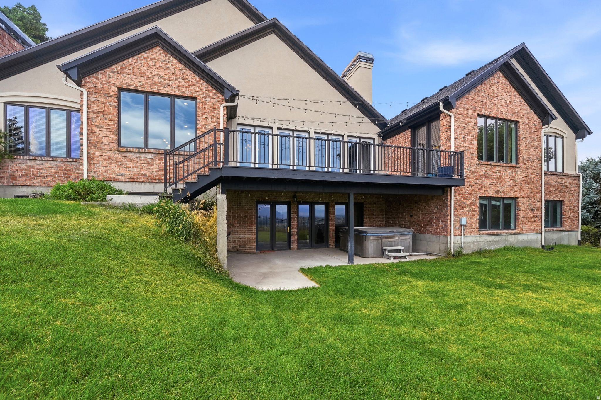 DRAPER HEIGHTS - Residential