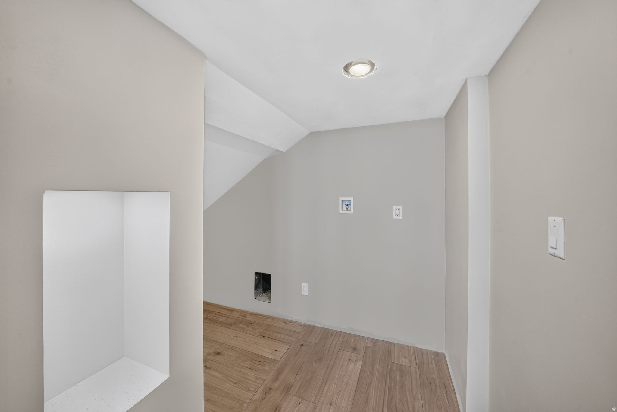 DRAPER HEIGHTS - Residential