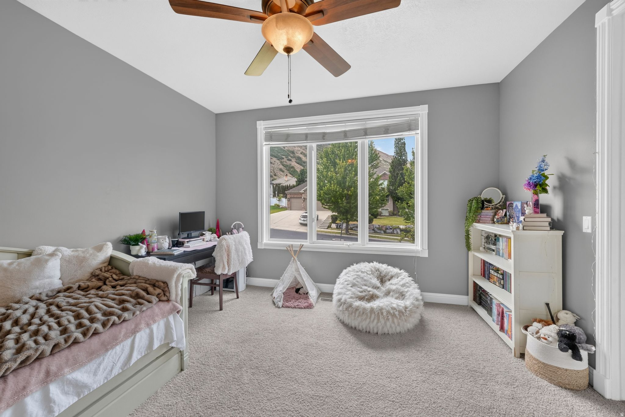 DRAPER HEIGHTS - Residential