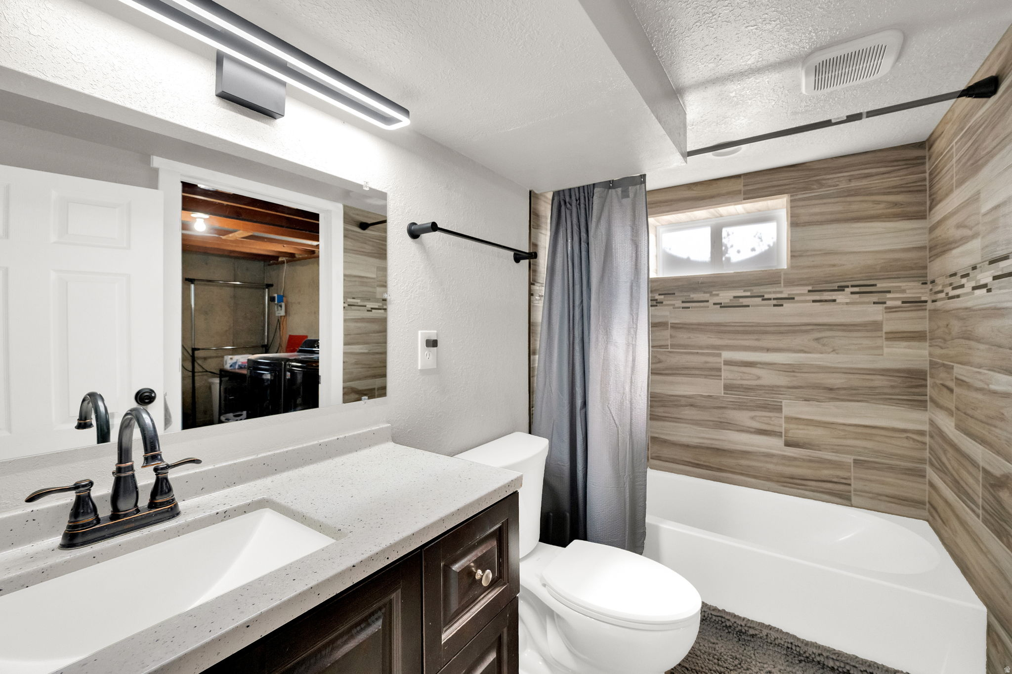 COLONY WEST - Residential