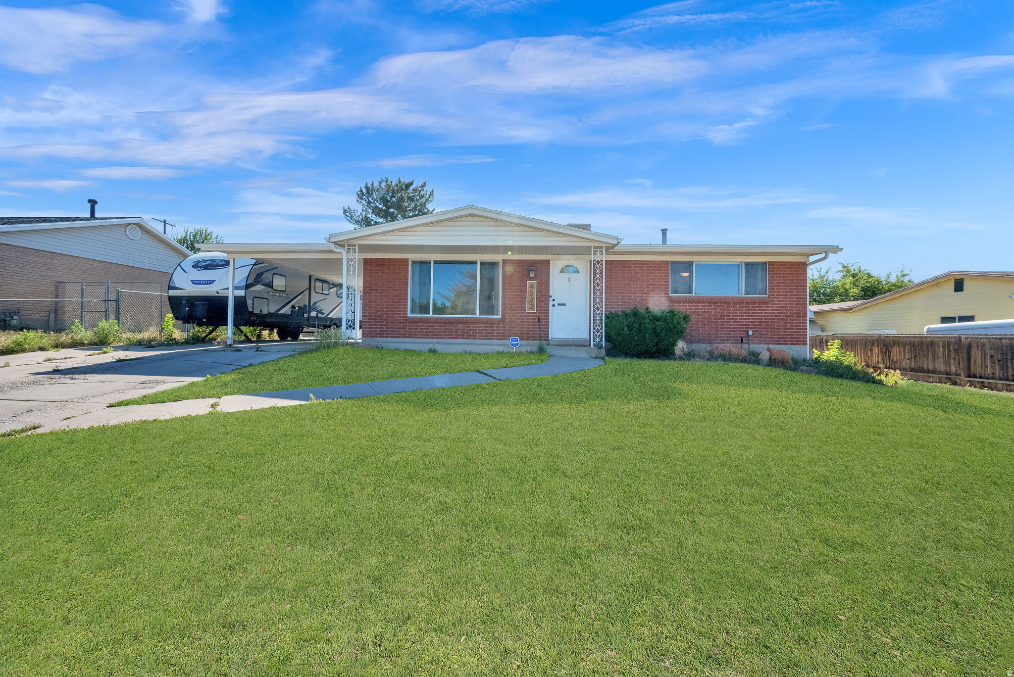 COLONY WEST - Residential
