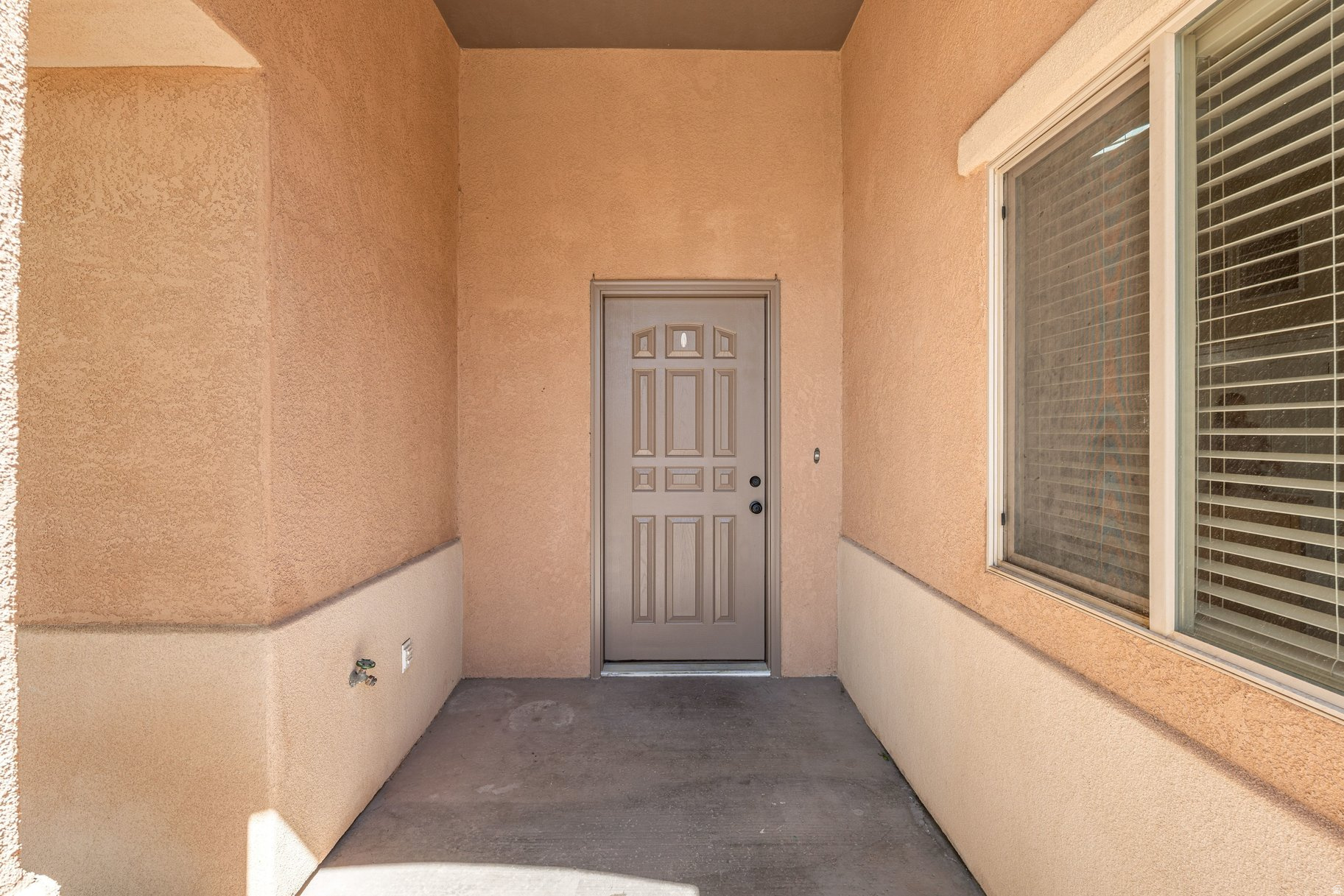 DESERT SANDS AT PAIN - Residential
