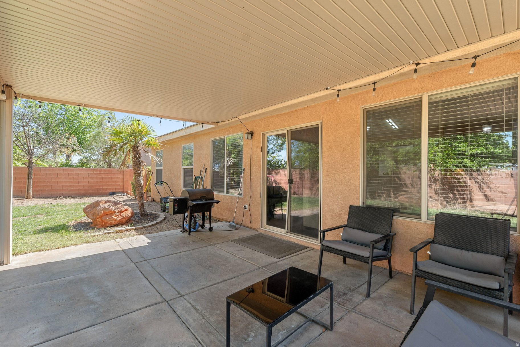 DESERT SANDS AT PAIN - Residential
