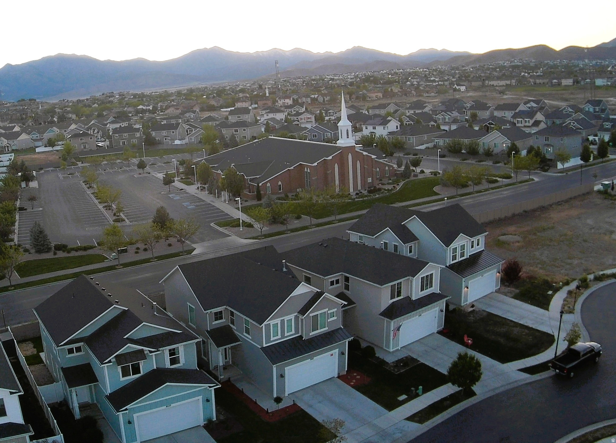 PORTERS CROSSING - Residential