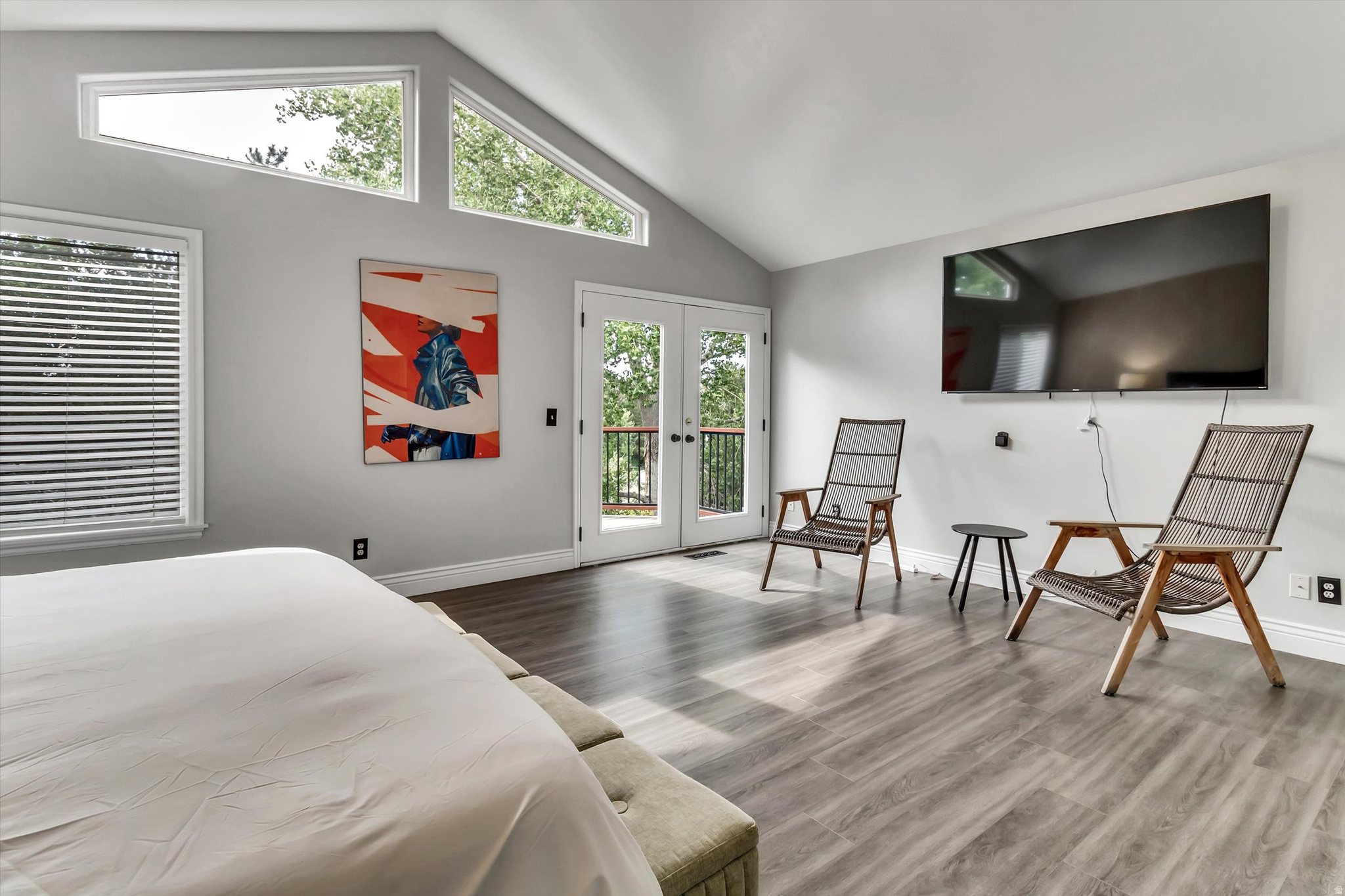 ALTA HILLS - Residential