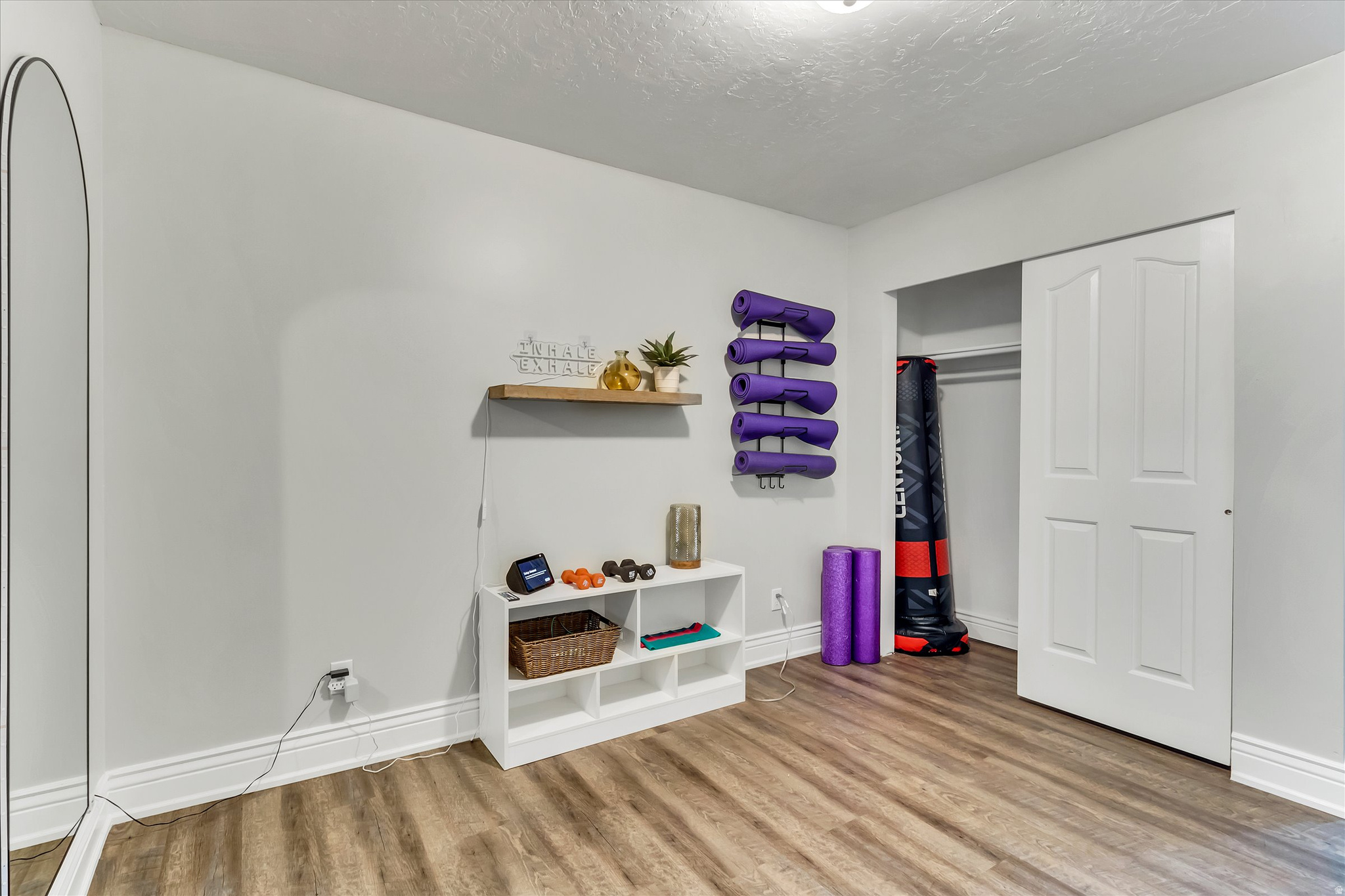 ALTA HILLS - Residential