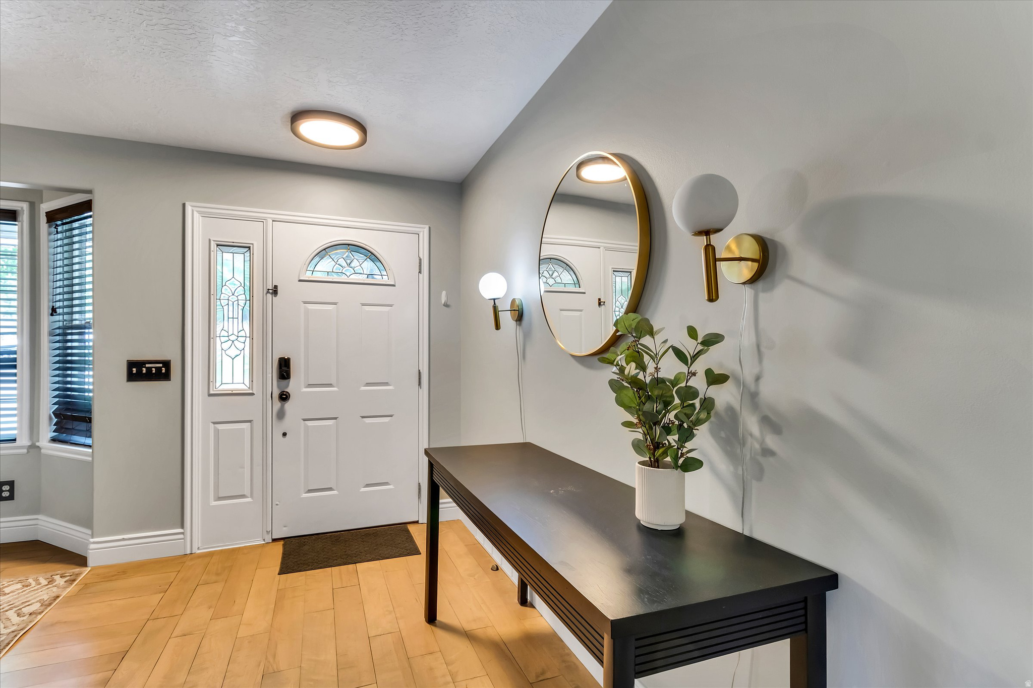 ALTA HILLS - Residential