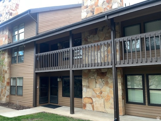 WOLF LODGE - Residential