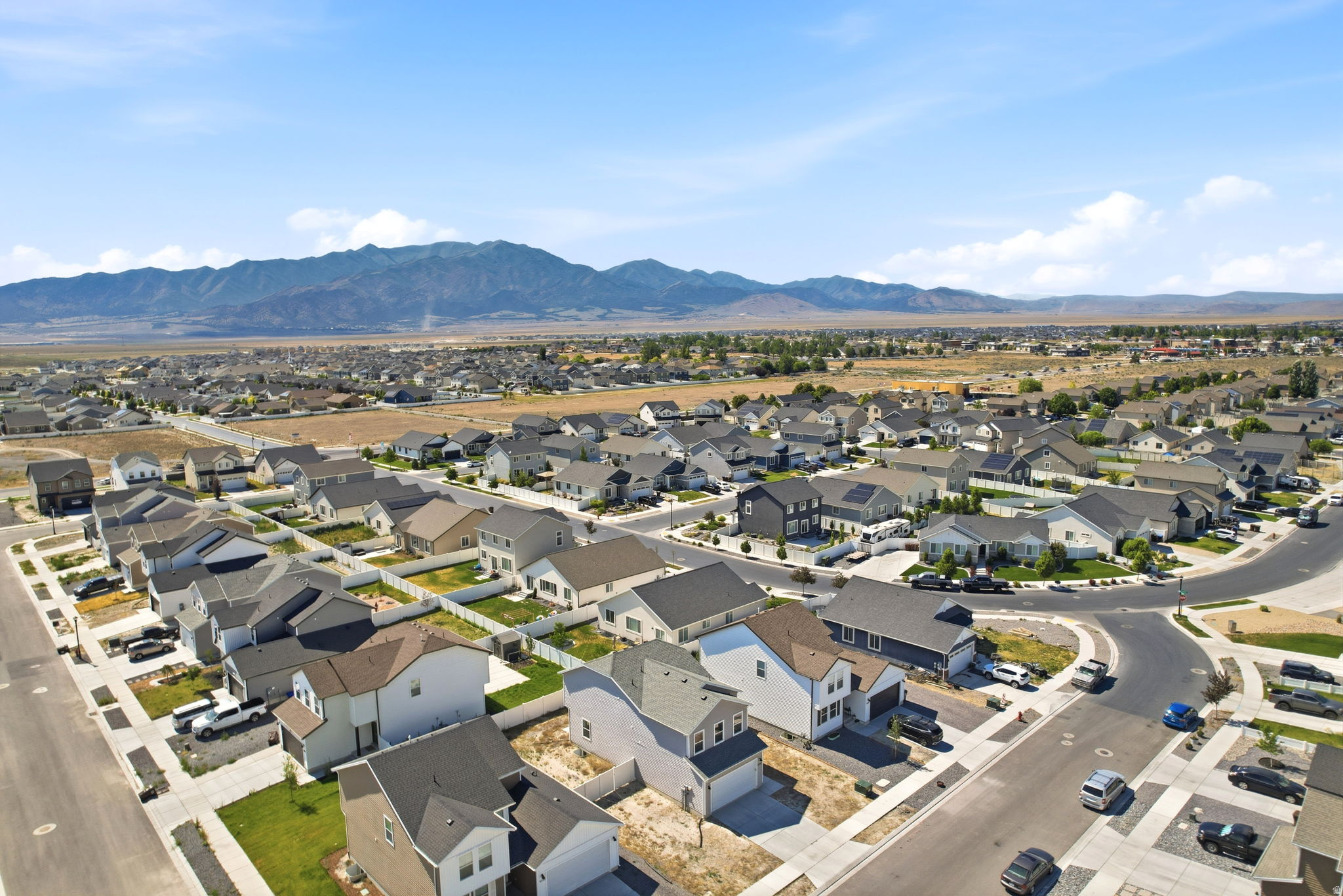 EAGLE VILLAGE - Residential