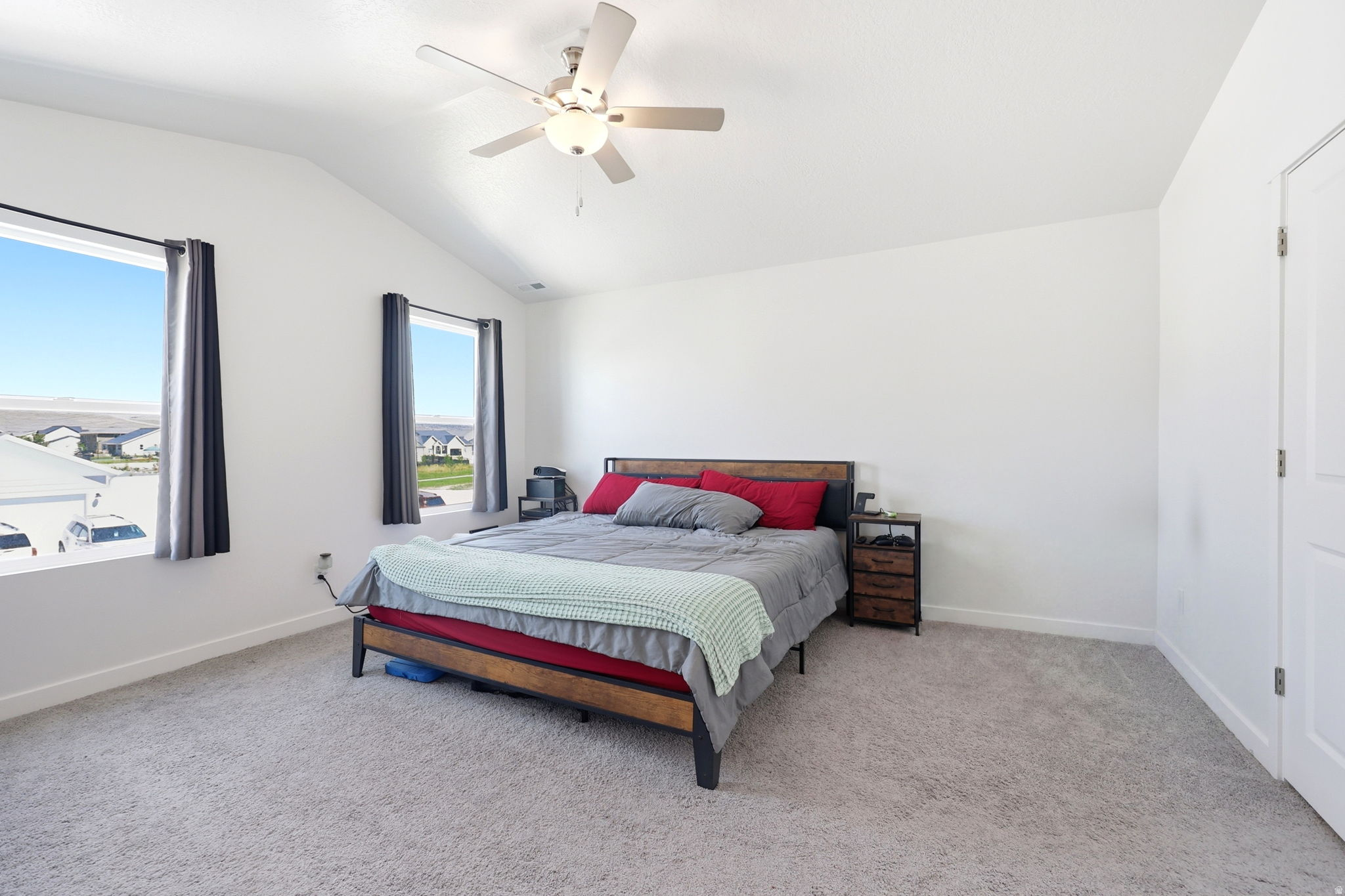 EAGLE VILLAGE - Residential