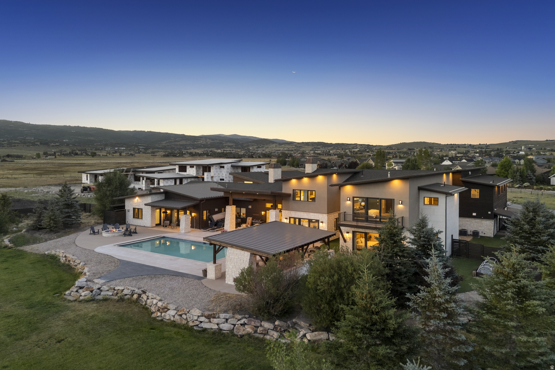 SILVER CREEK - Residential