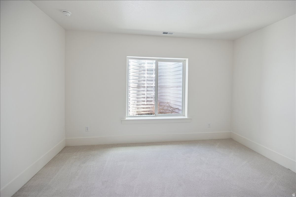 BEACON POINTE - Residential