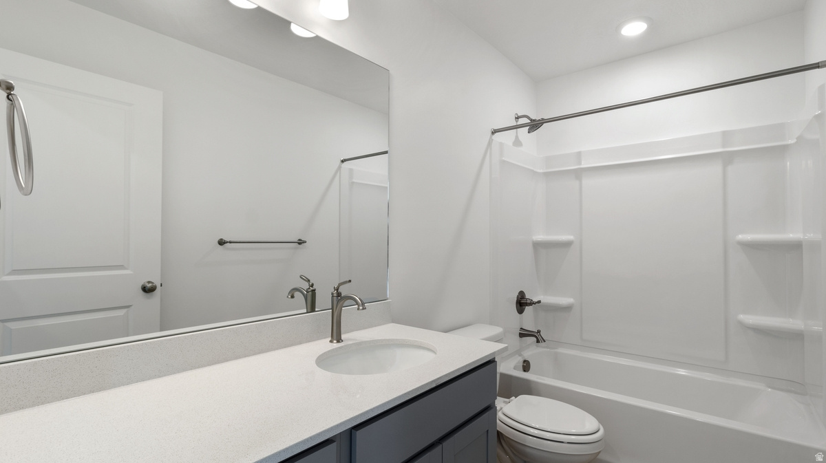 TRAILSIDE - Residential