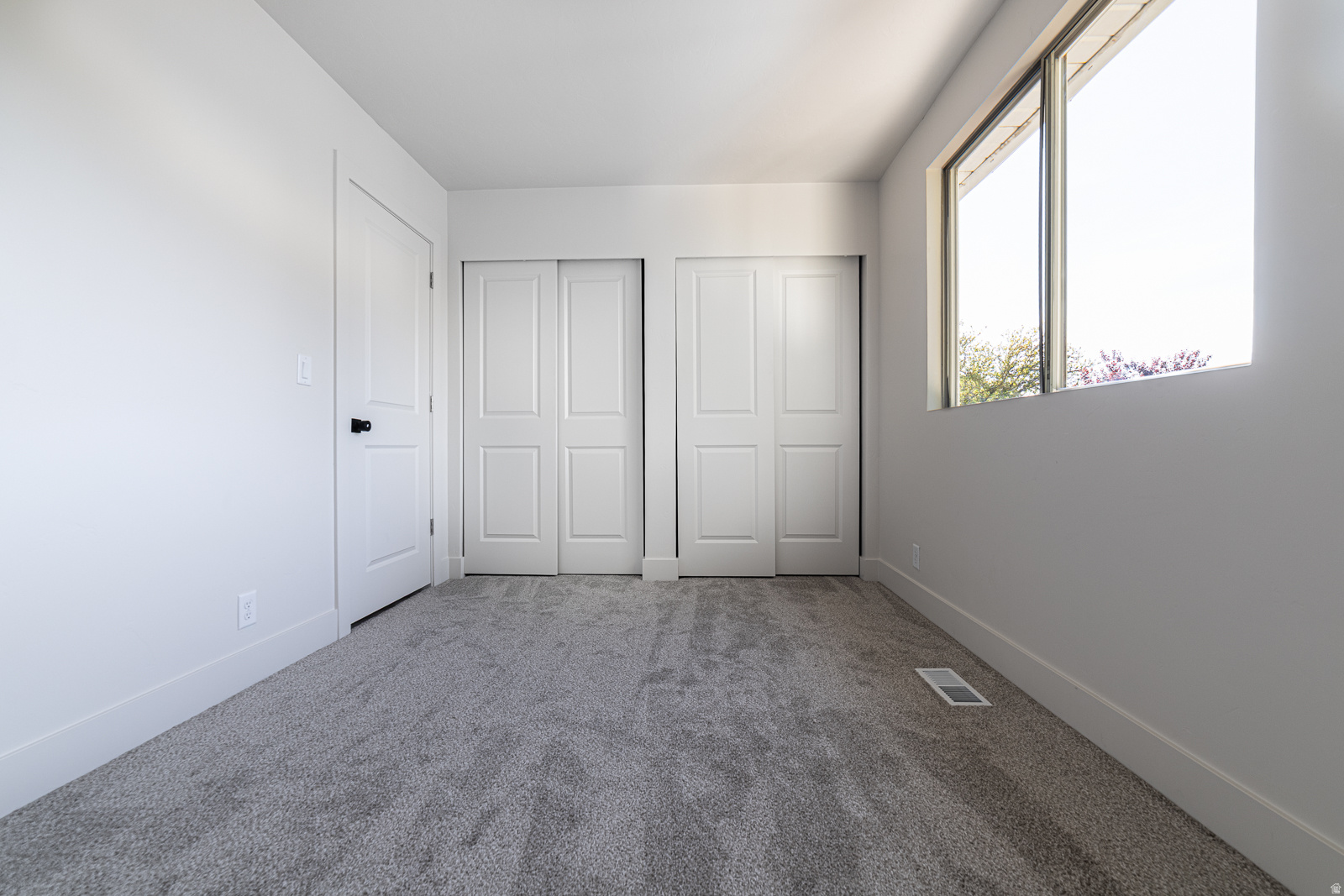 TWIN OAKS II - Residential