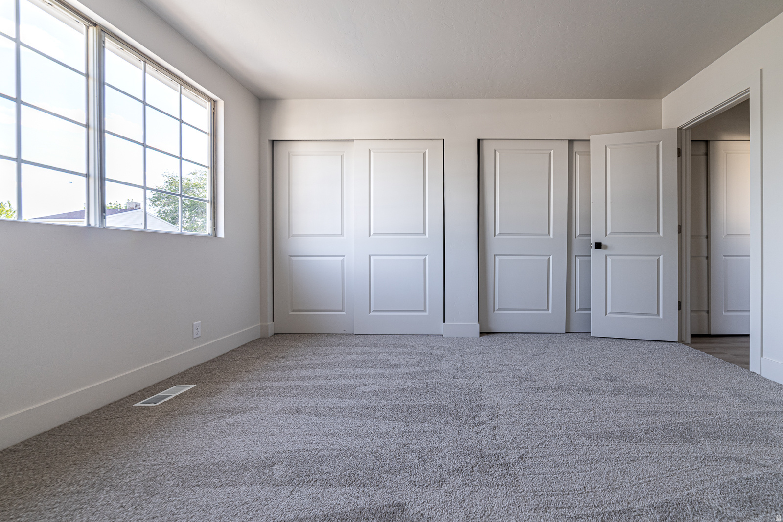 TWIN OAKS II - Residential