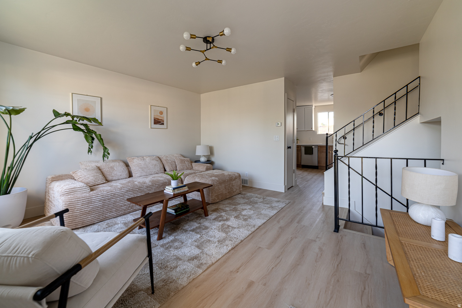 TWIN OAKS II - Residential