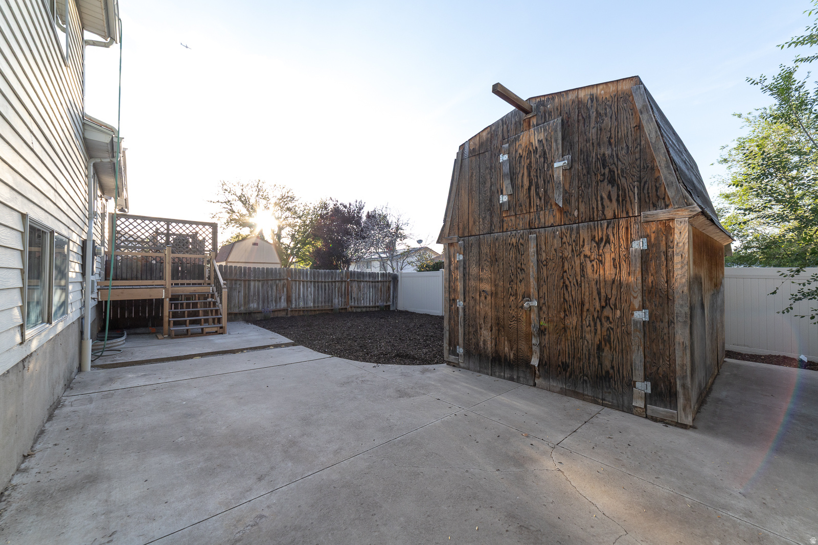 TWIN OAKS II - Residential