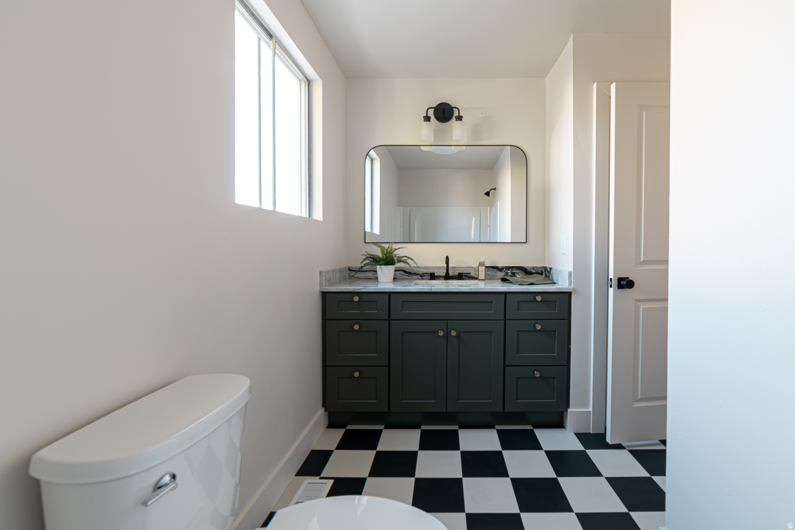 TWIN OAKS II - Residential