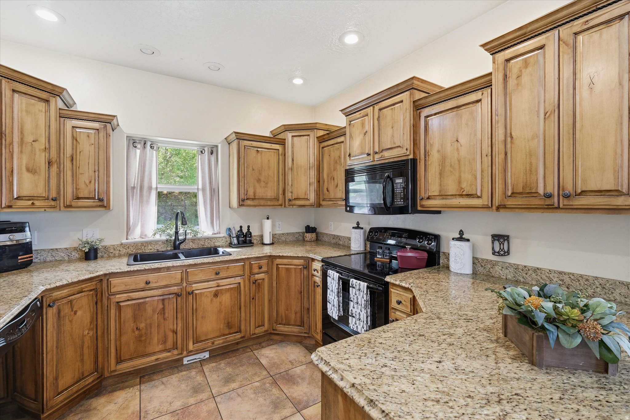 MAYAN HEIGHTS SUBDIVISION - Residential