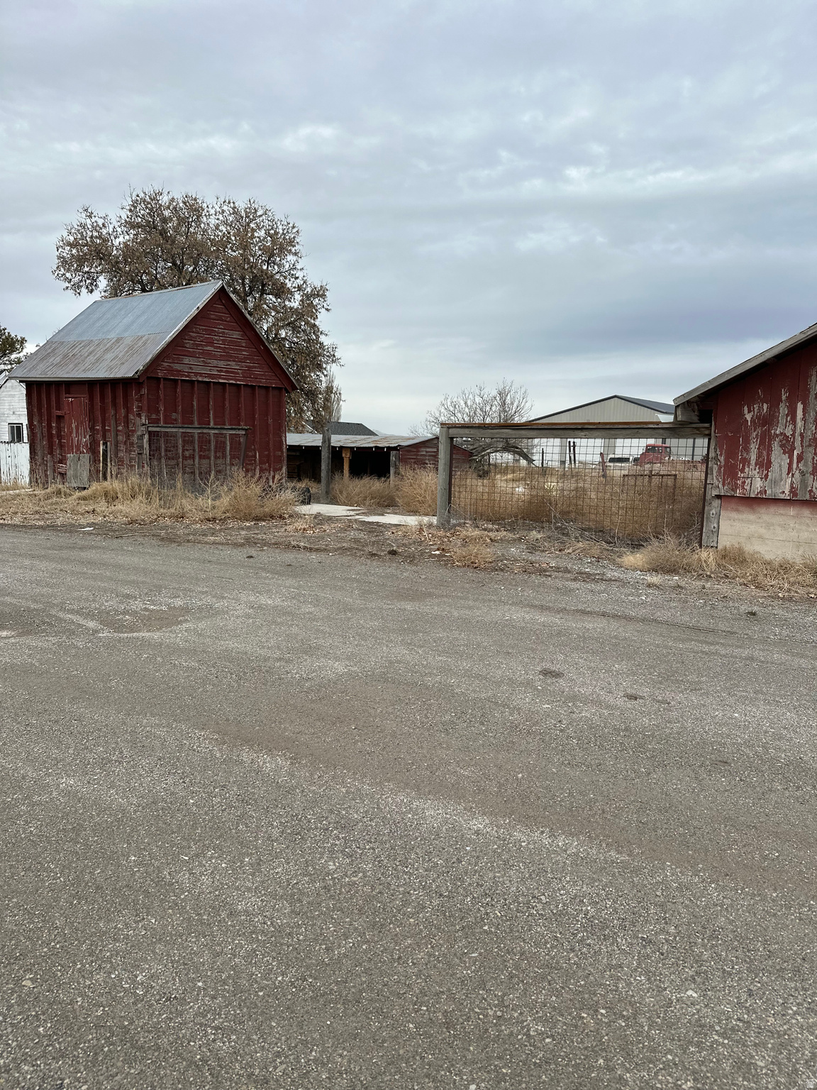 BROOKSIDE ESTATES - Land