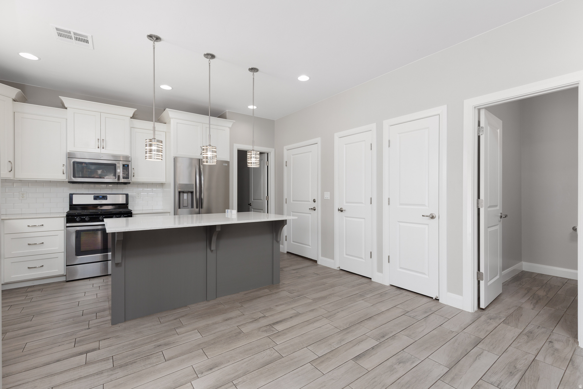 OAKWOOD ESTATES PH 2 - Residential