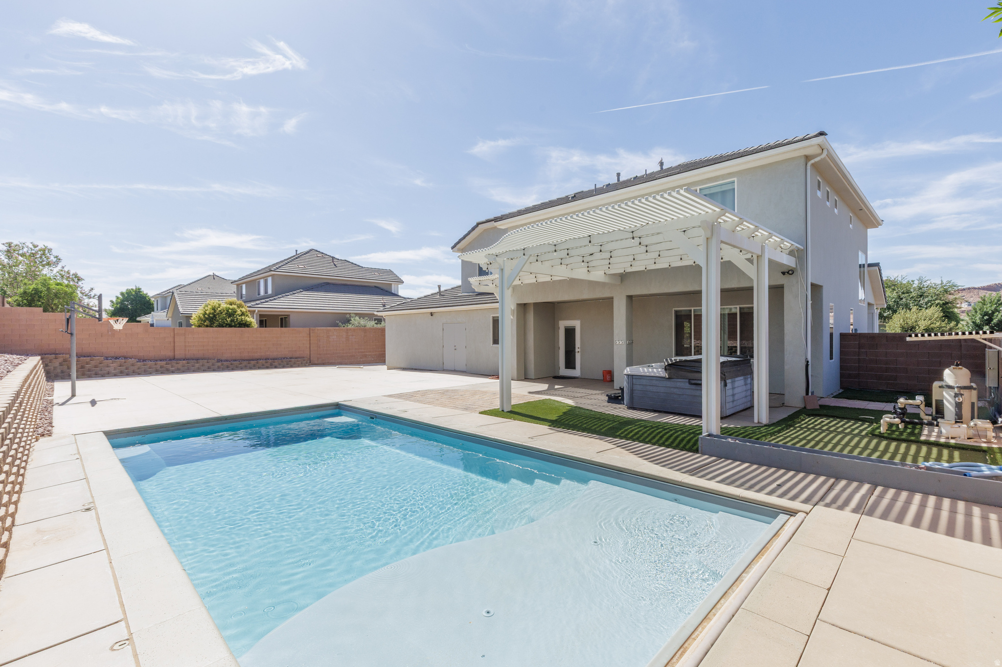 OAKWOOD ESTATES PH 2 - Residential