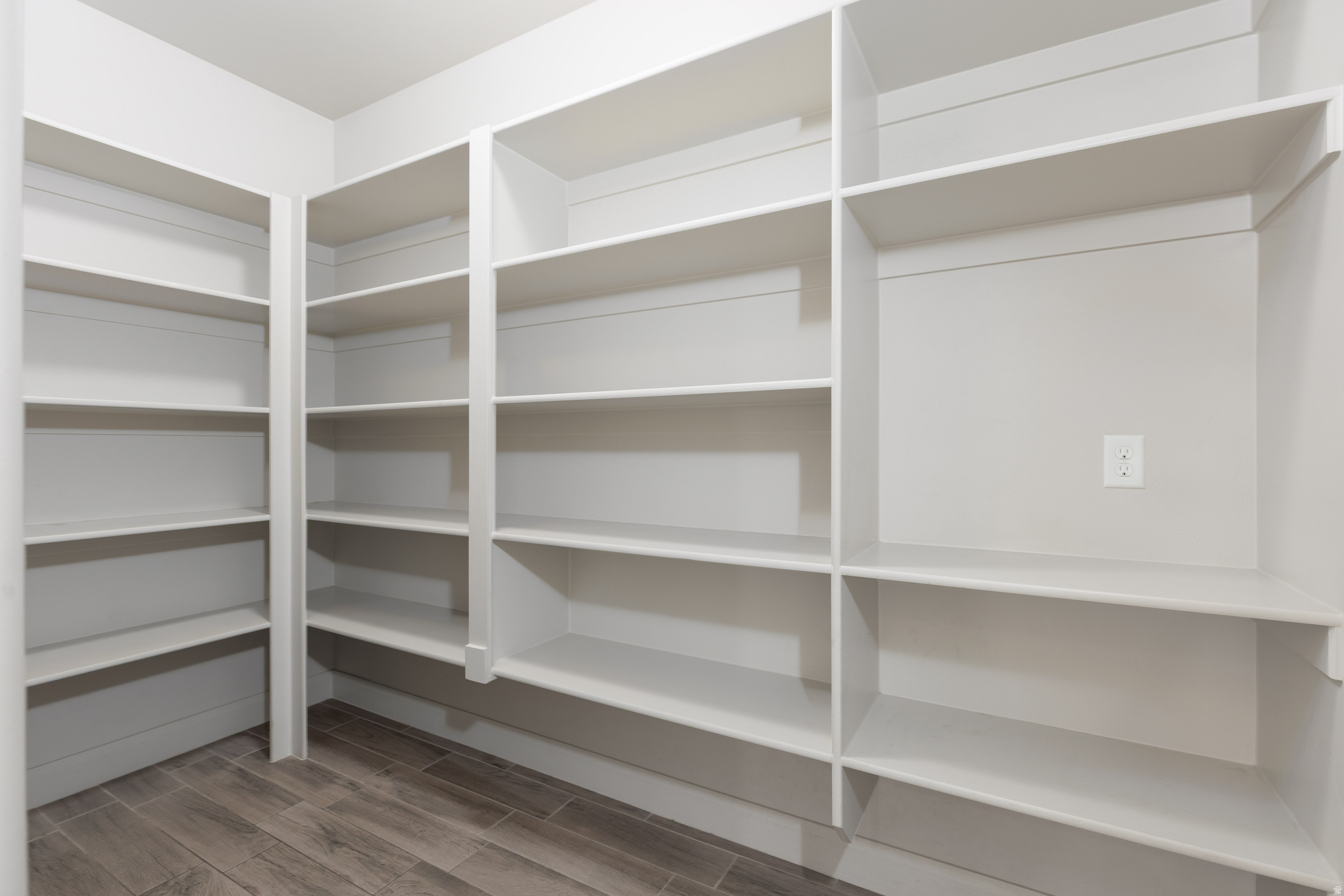 OAKWOOD ESTATES PH 2 - Residential