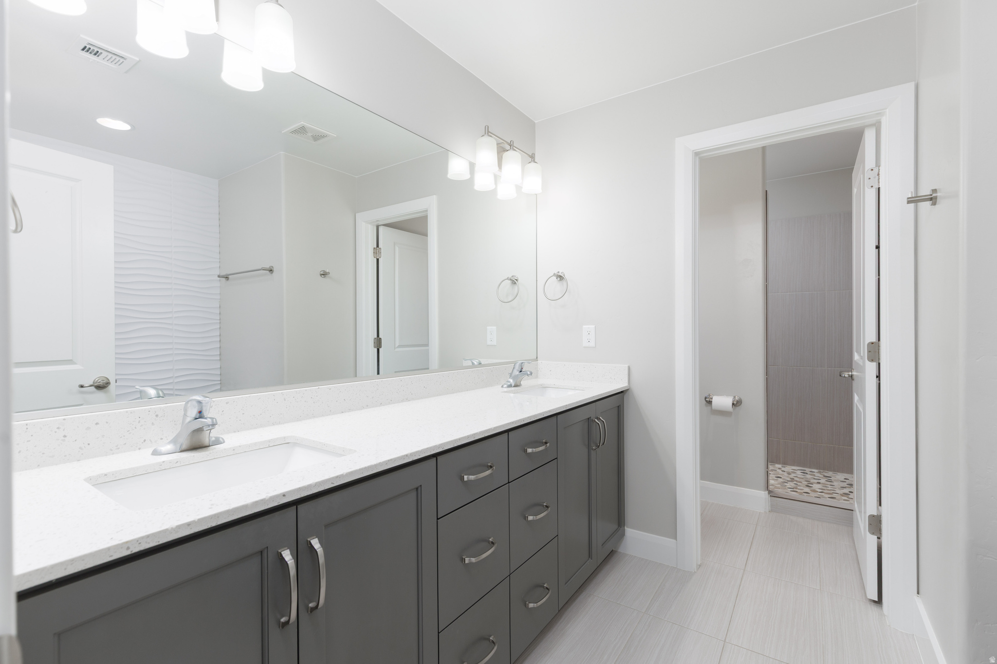 OAKWOOD ESTATES PH 2 - Residential