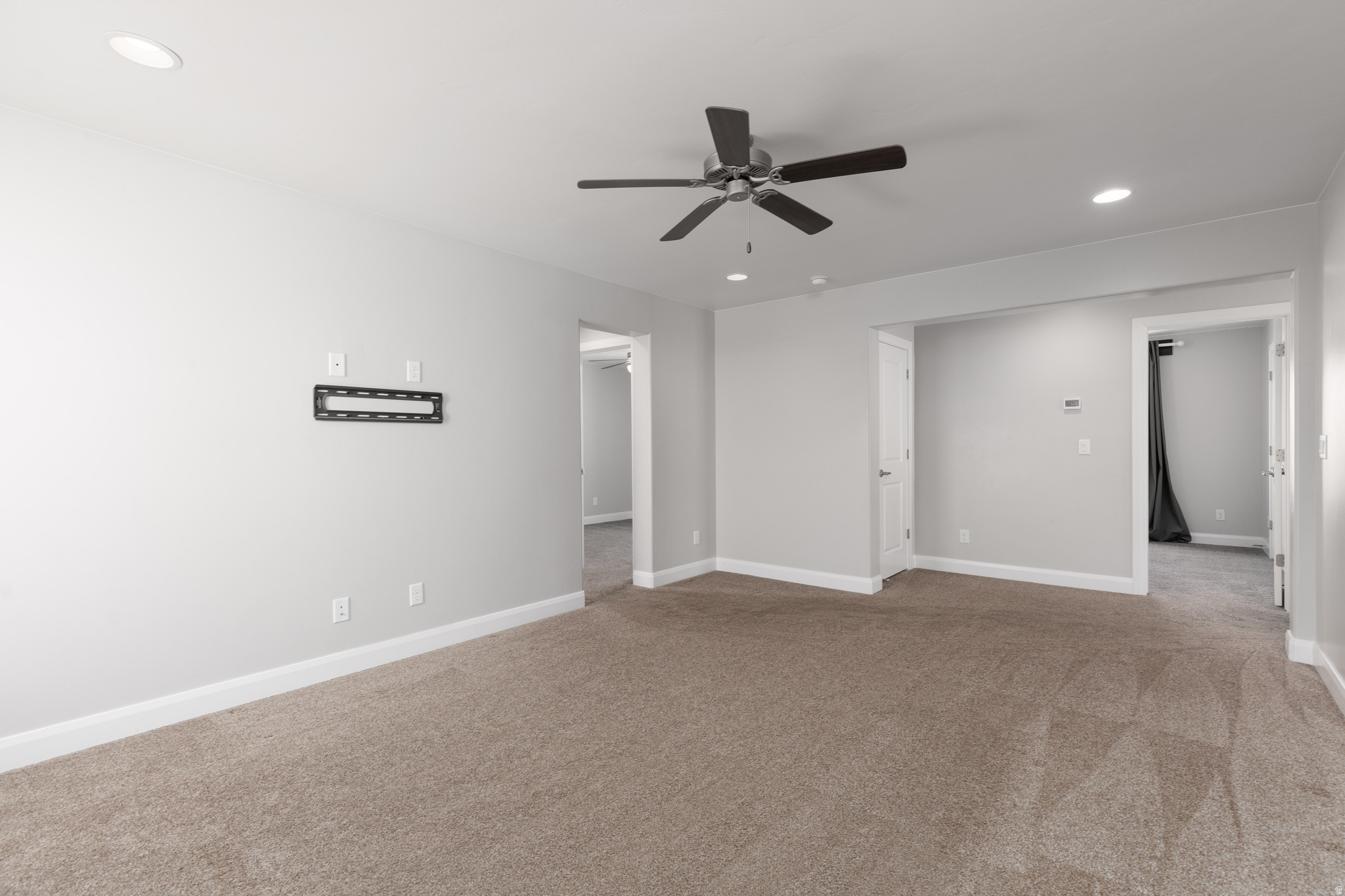 OAKWOOD ESTATES PH 2 - Residential