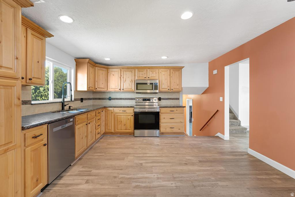 CHERRYWOOD VILLAGE #4 SUB - Residential