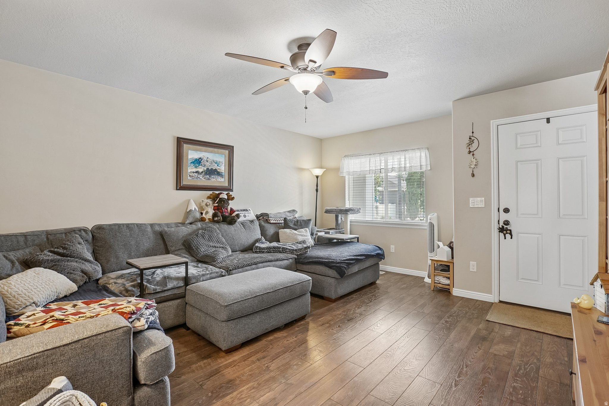 EAST RIVERWALK - Residential