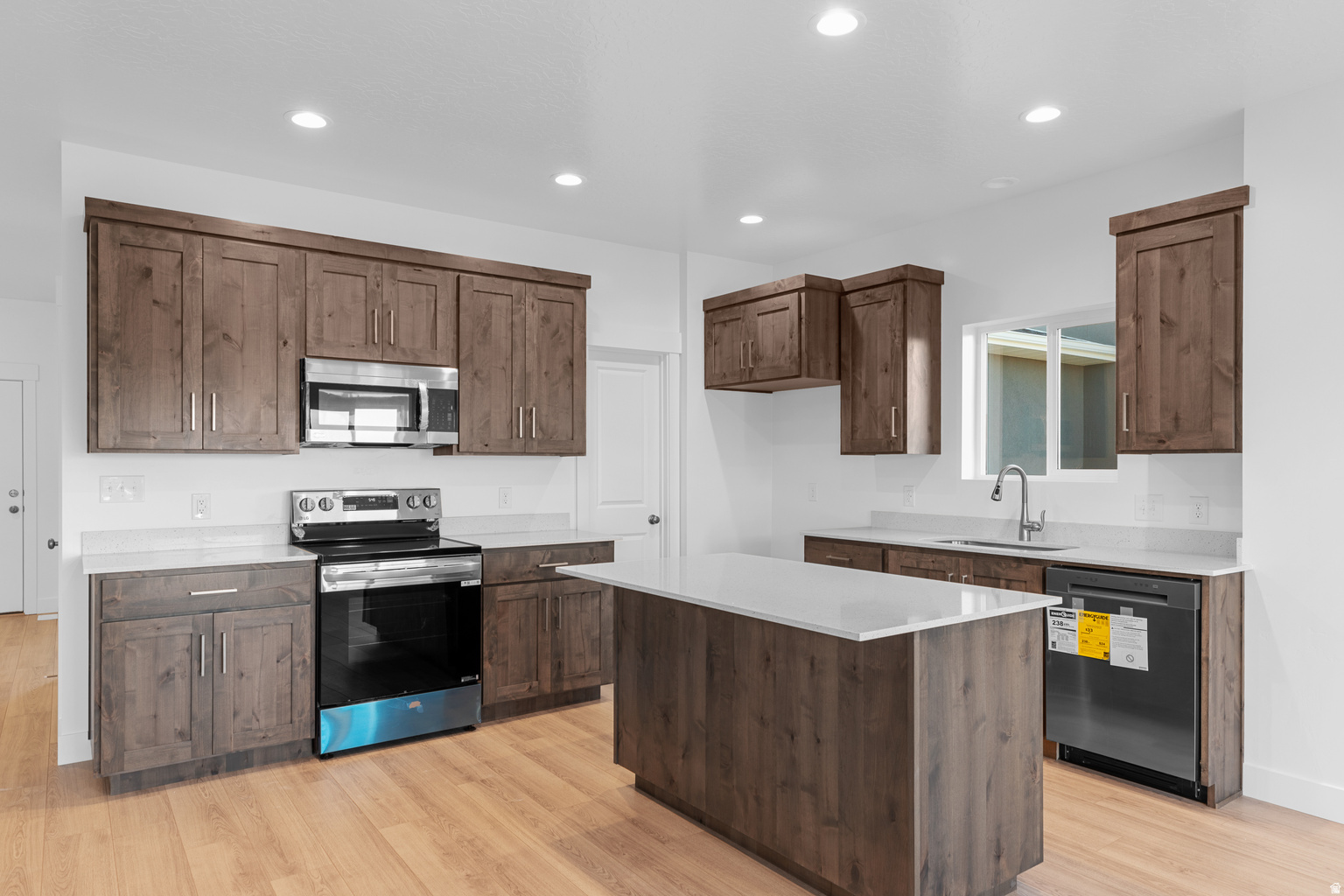 MAPLE MOUNTAIN - Residential