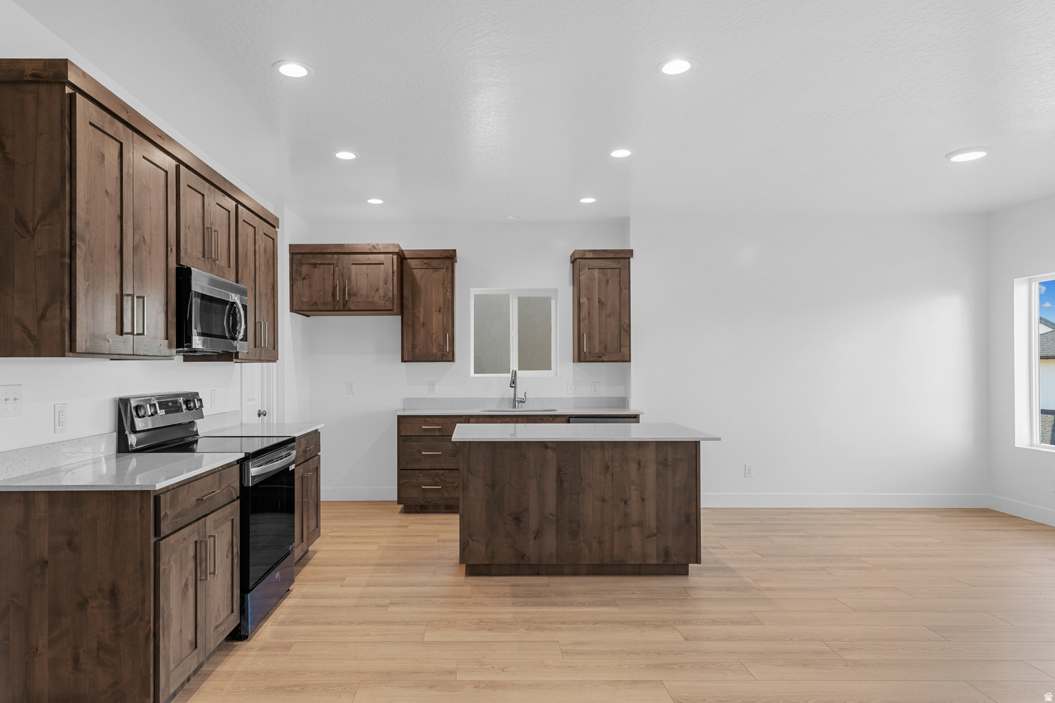 MAPLE MOUNTAIN - Residential