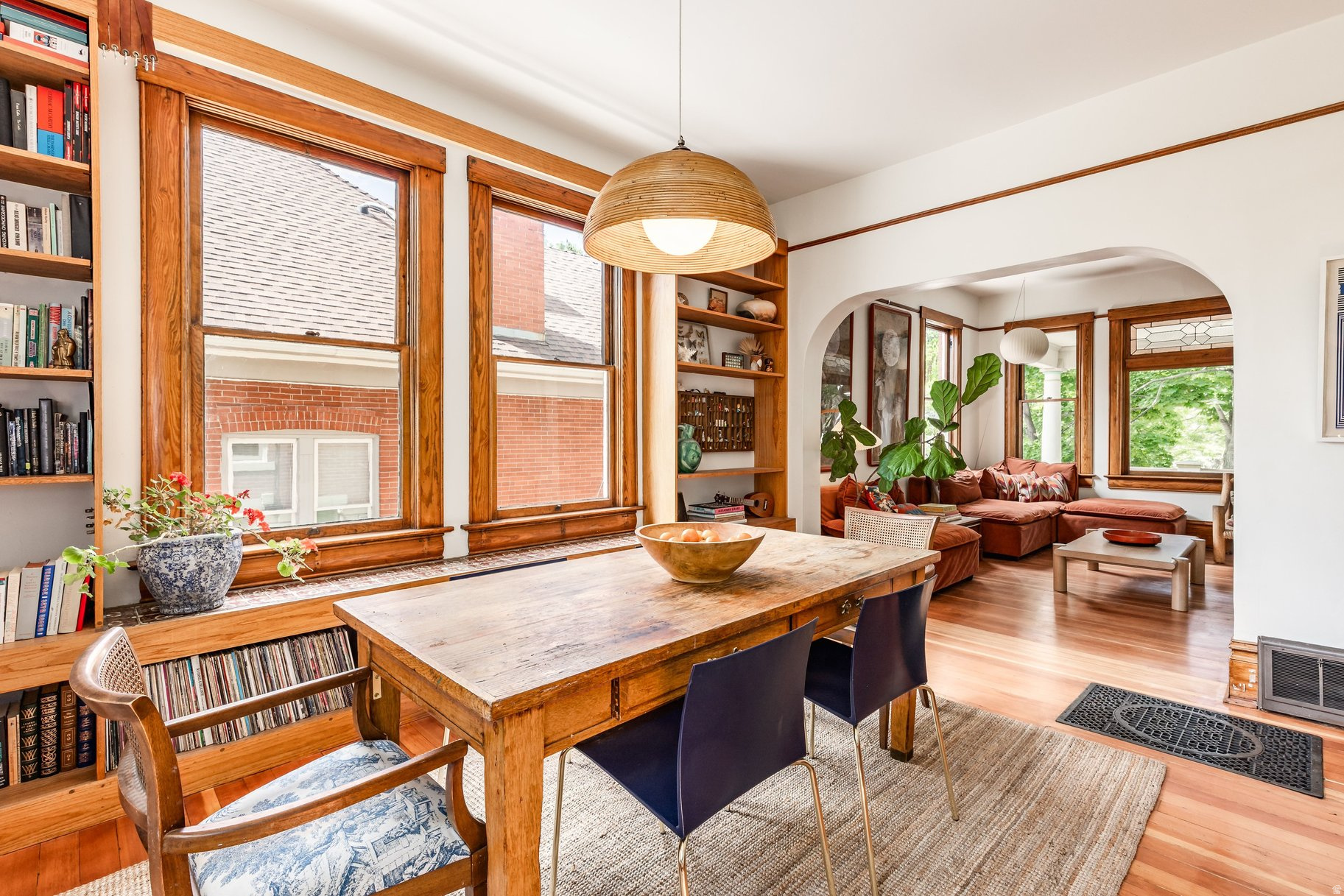 AVENUES - Residential