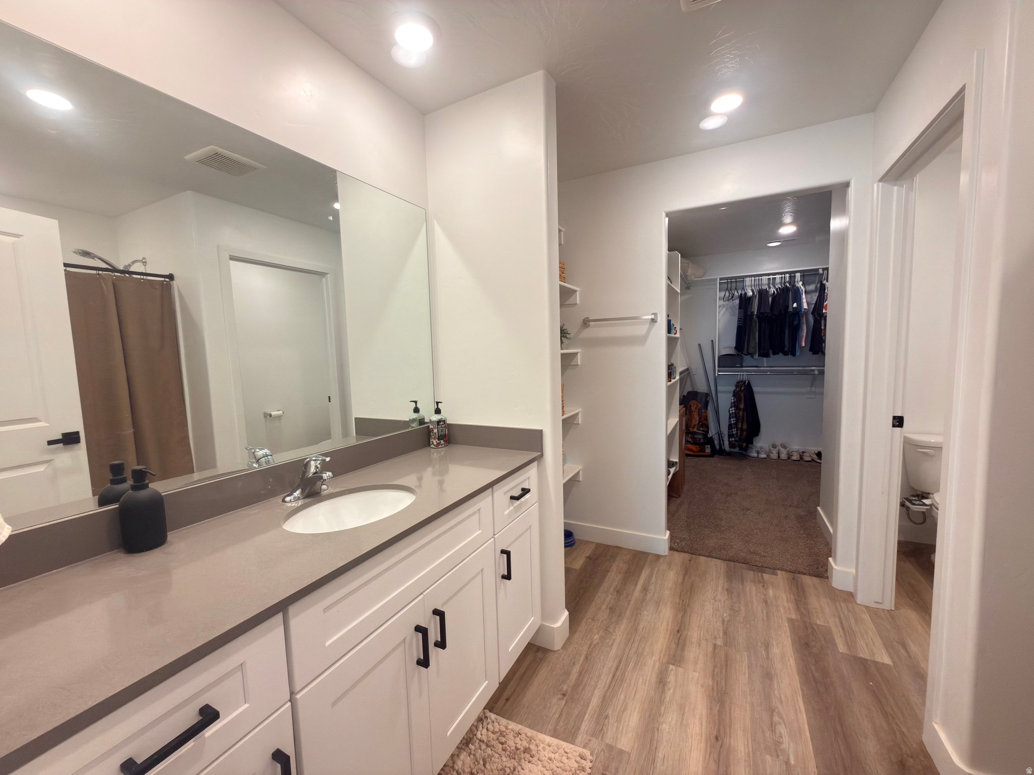 STARR SPRINGS AT LONG VALLEY 3 - Residential