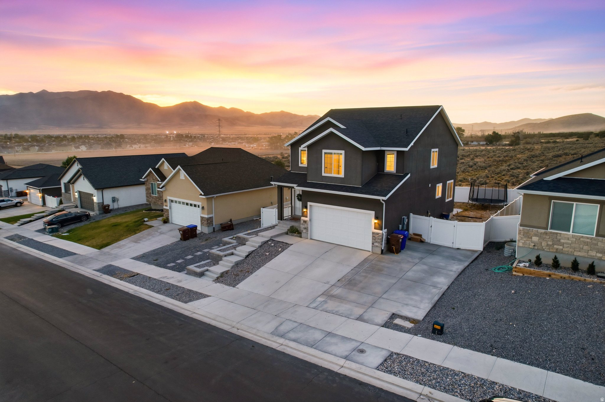EAGLE POINT - Residential