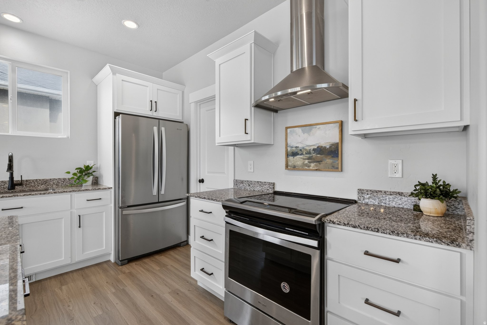 EAGLE POINT - Residential