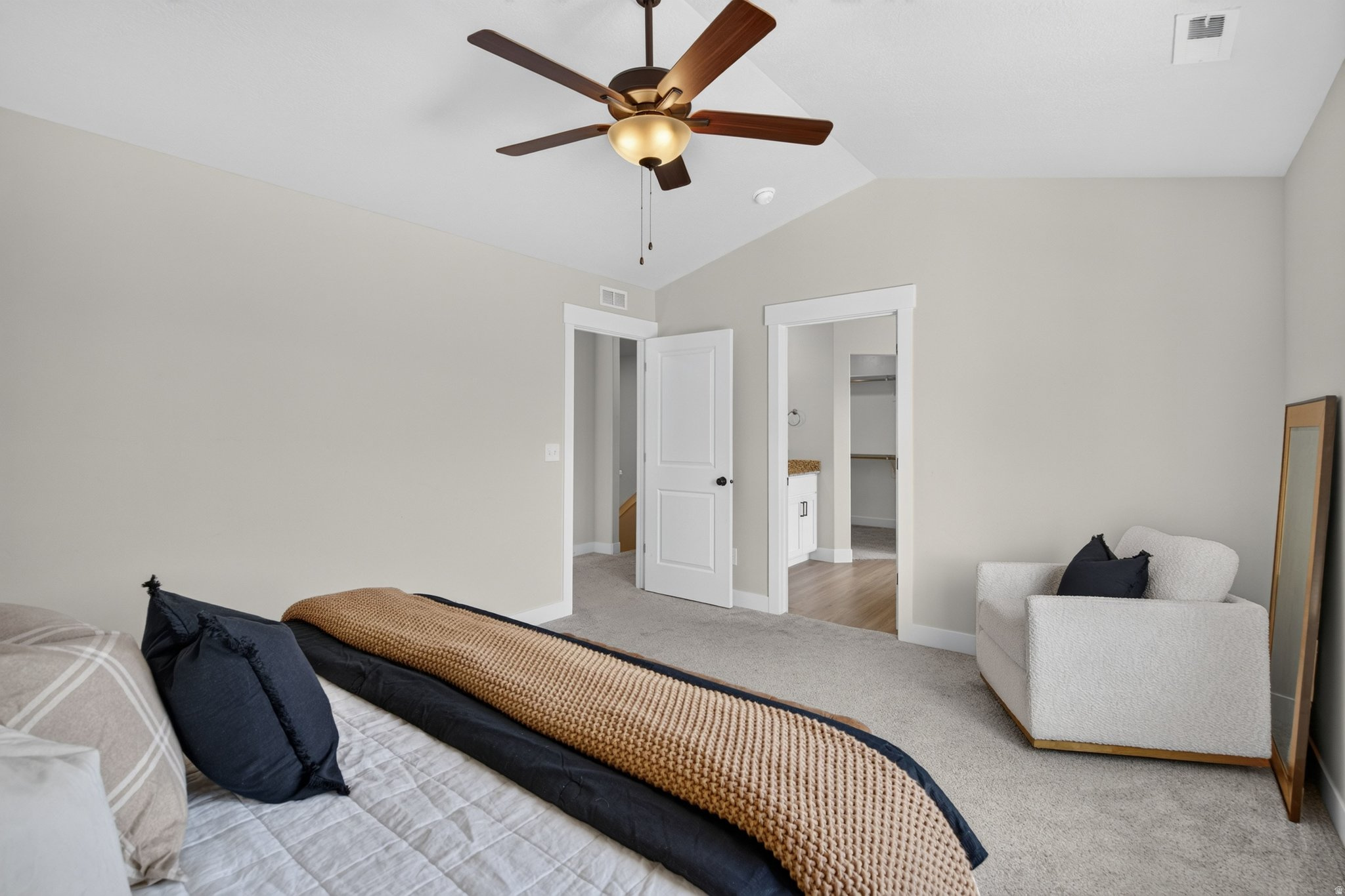 EAGLE POINT - Residential