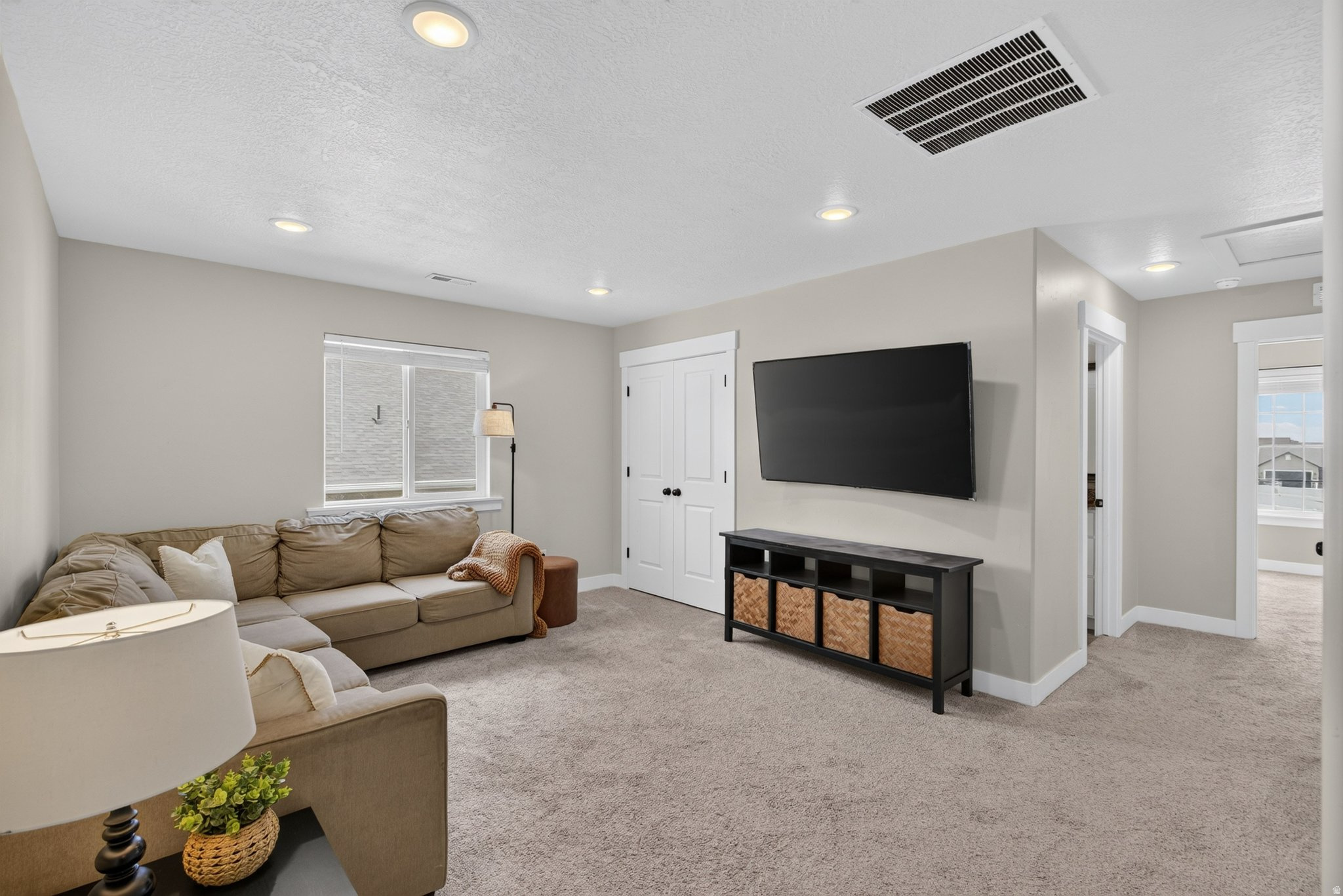 EAGLE POINT - Residential