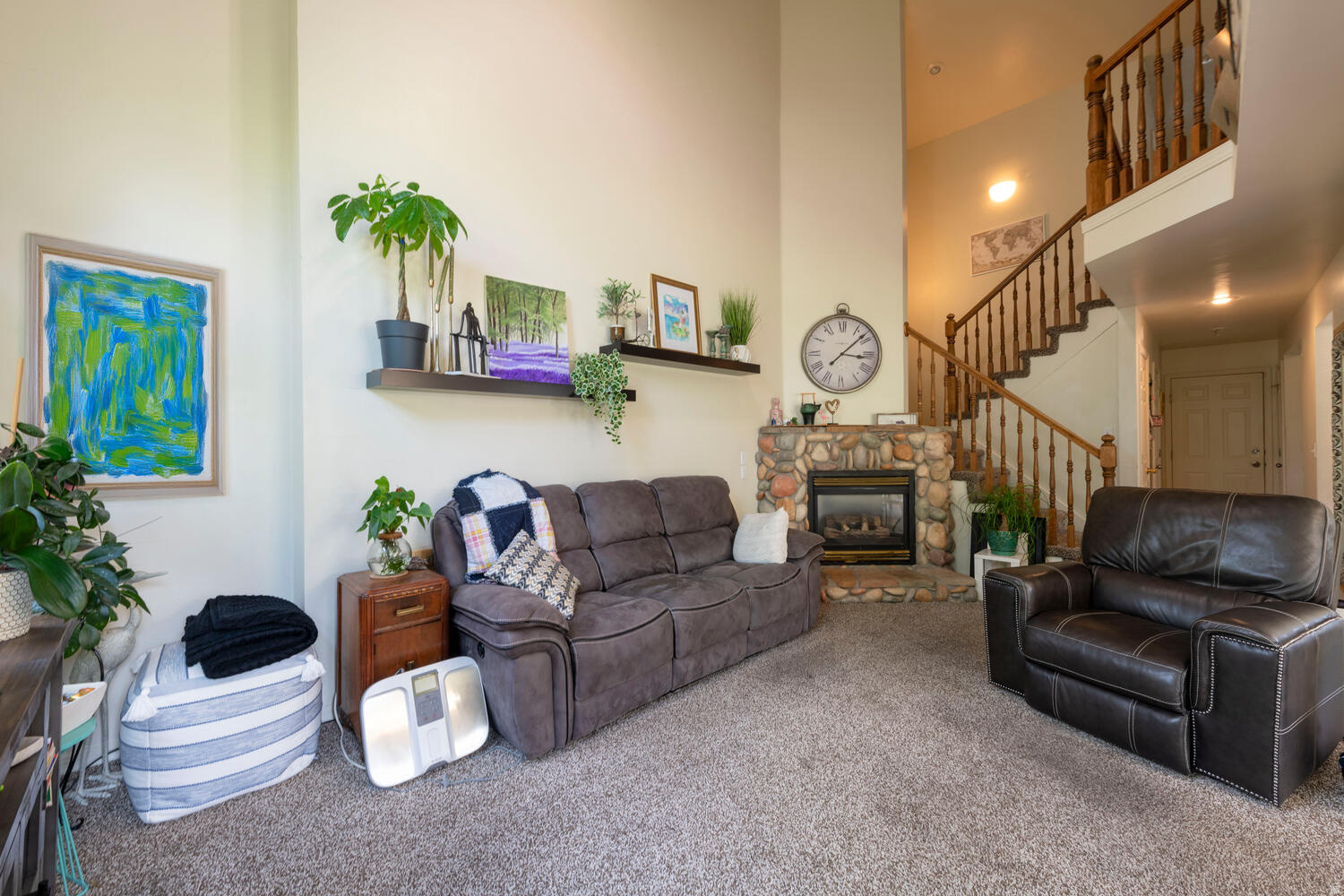 HILLCREST ESTATES - Residential
