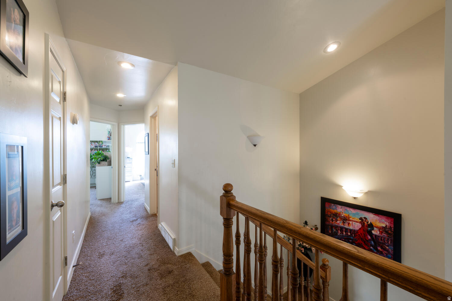 HILLCREST ESTATES - Residential