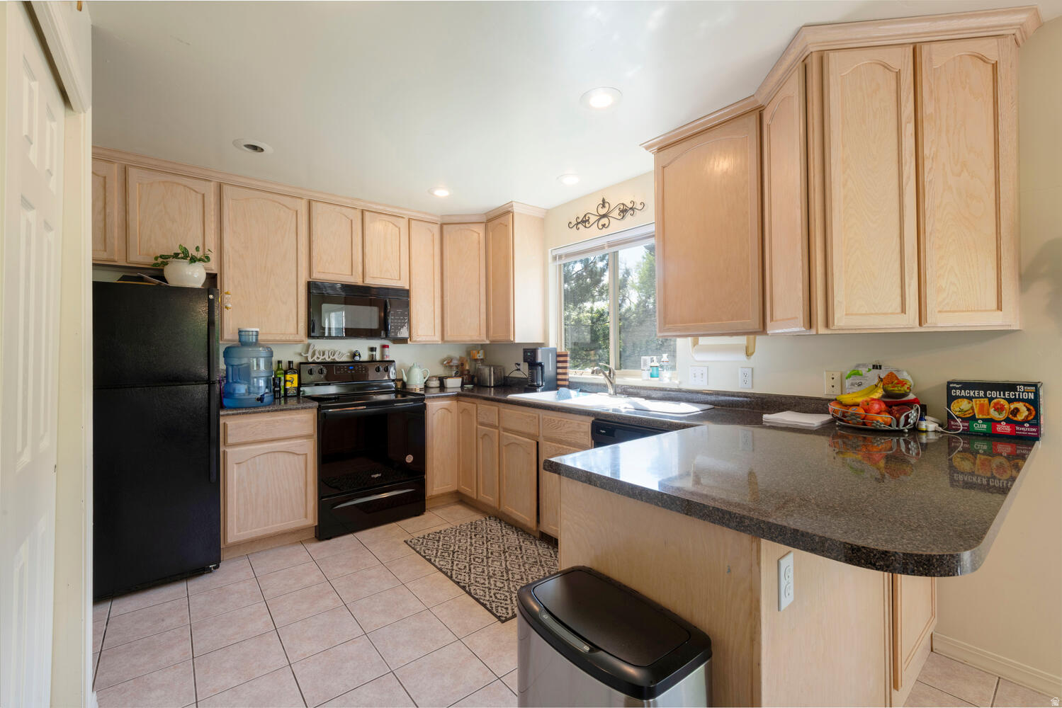 HILLCREST ESTATES - Residential