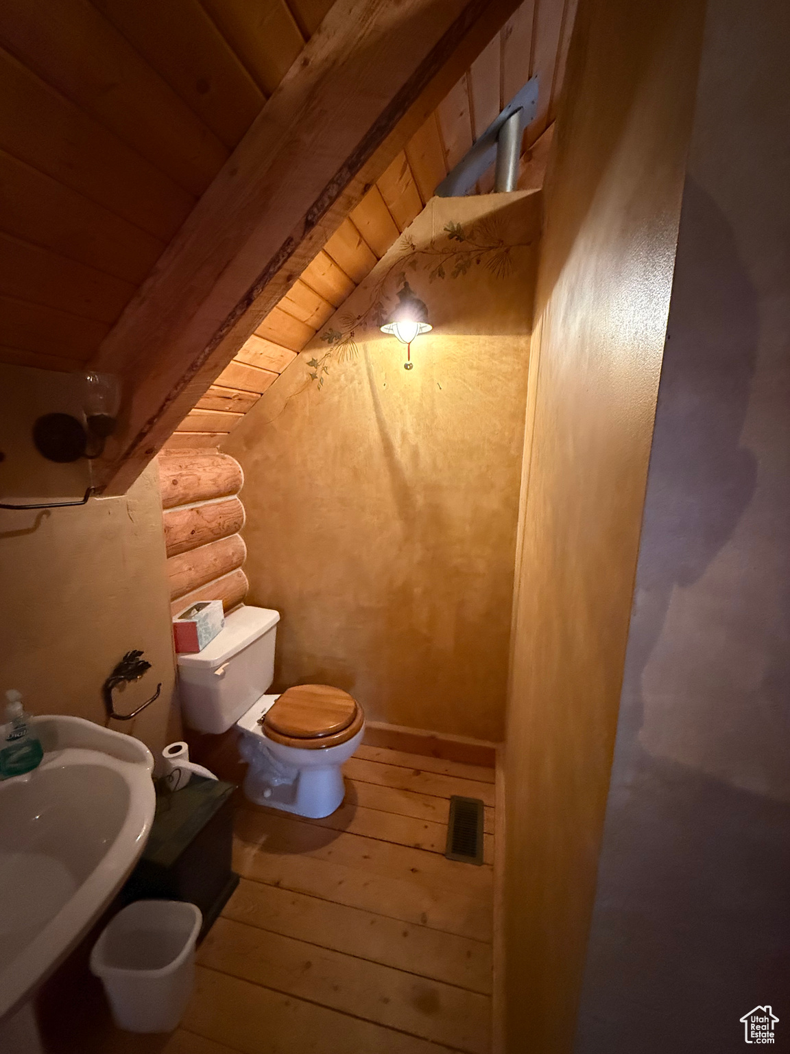 SWISS MOUNTAIN EST - Residential