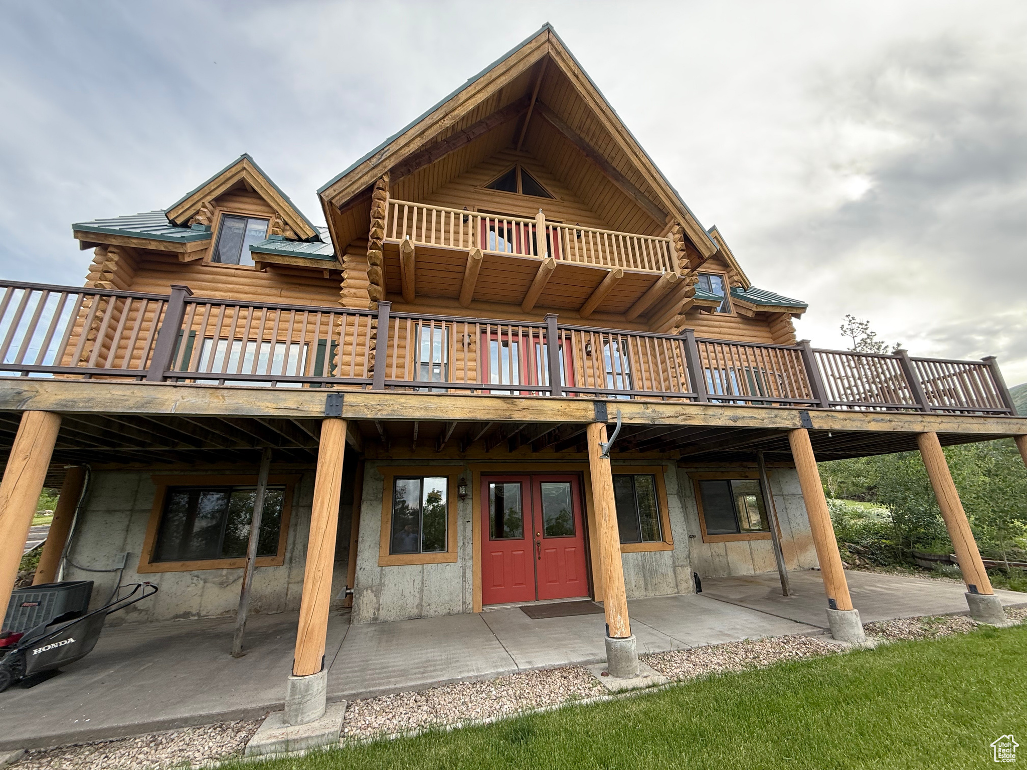 SWISS MOUNTAIN EST - Residential