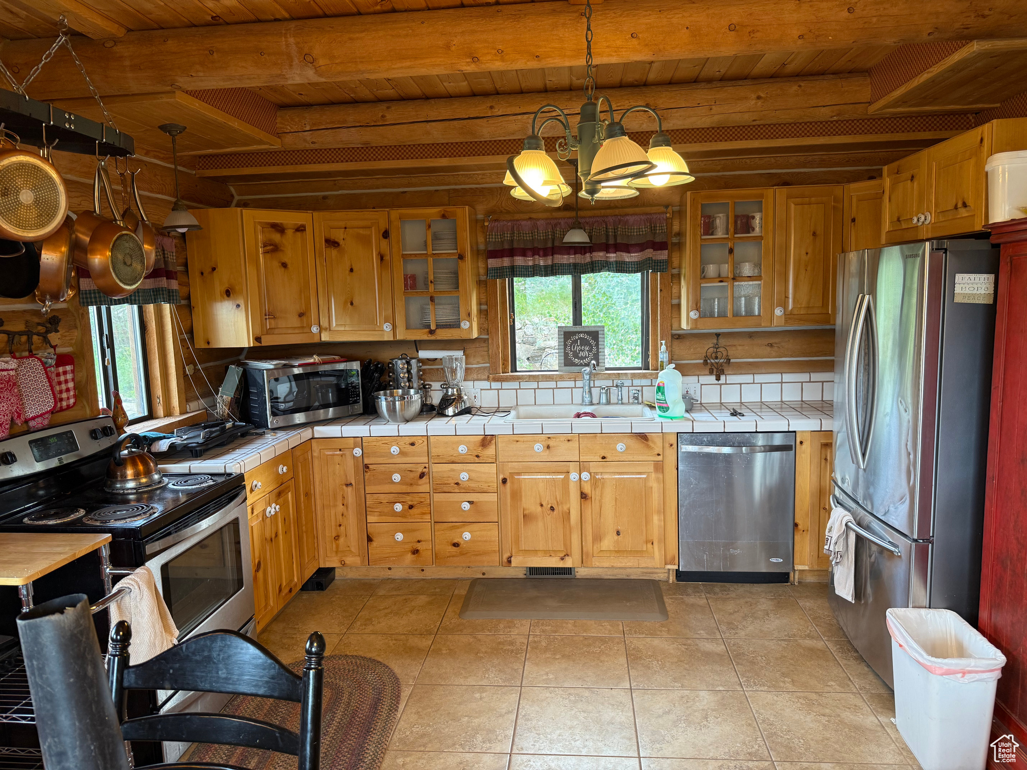 SWISS MOUNTAIN EST - Residential