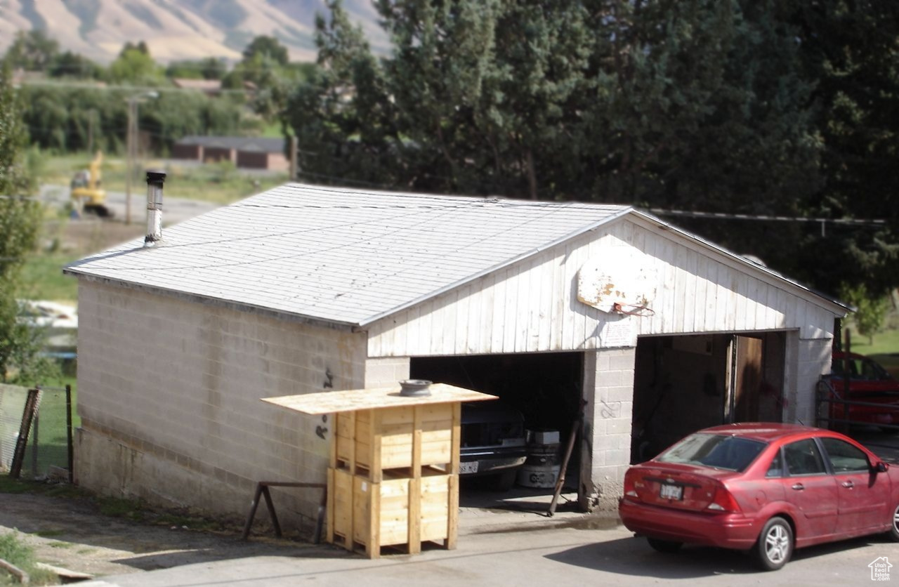 LEONEL BARRIGA MINI SUBDIVISION - Commercial Sale